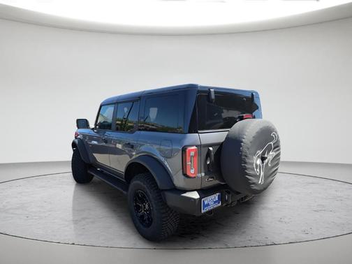 Carbonized Gray Metallic 2024 Ford Bronco Wildtrak