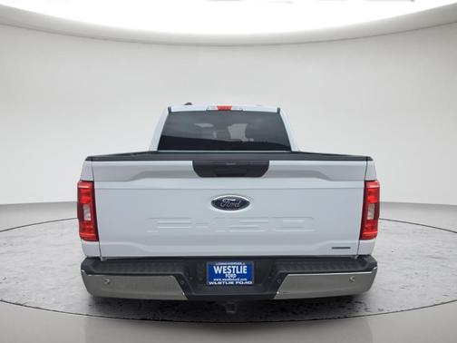 Oxford White 2021 Ford F-150 XLT