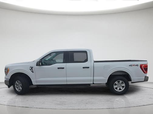 Oxford White 2021 Ford F-150 XLT