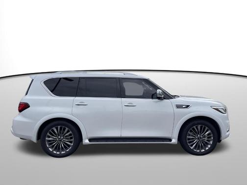 2021 INFINITI QX80 SENSORY