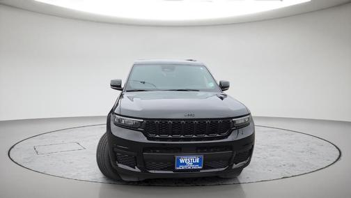 Diamond Black 2023 Jeep Grand Cherokee L Laredo