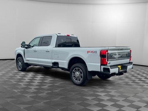 2025 Ford F-350 Platinum