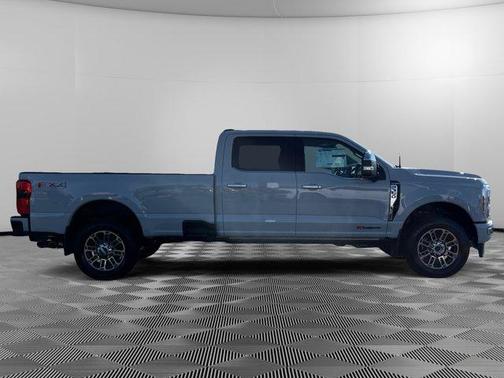 2025 Ford F-350 Platinum