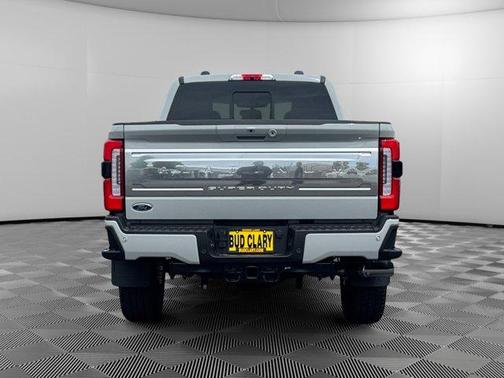 2025 Ford F-350 Platinum