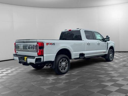 2025 Ford F-350 Platinum