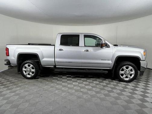 2019 GMC Sierra 2500 SLT