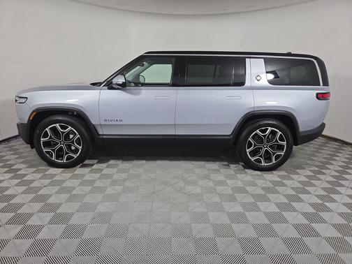 LA Silver paint 2025 Rivian R1S Adventure trim