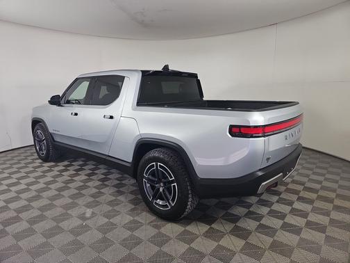2025 Rivian R1T Adventure trim