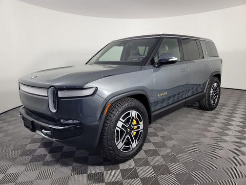 2022 Rivian R1S Launch Edition