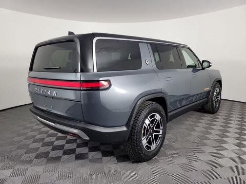 2022 Rivian R1S Launch Edition