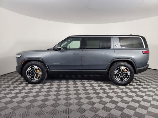 2022 Rivian R1S Launch Edition