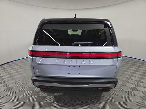 LA Silver 2024 Rivian R1S Adventure Quad Motor Large Pack