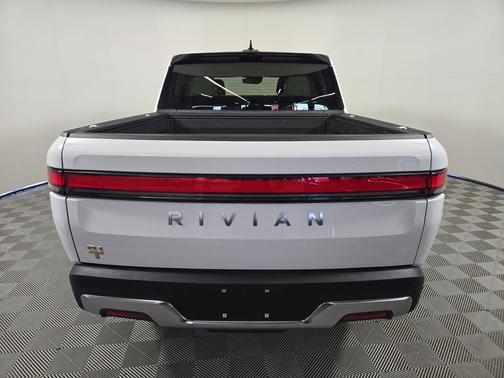 2023 Rivian R1T Adventure Quad Motor Large Pack