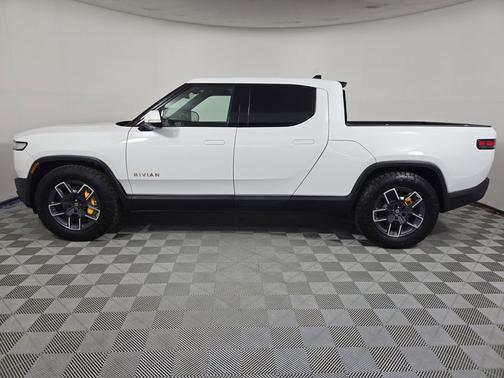 2022 Rivian R1T Adventure