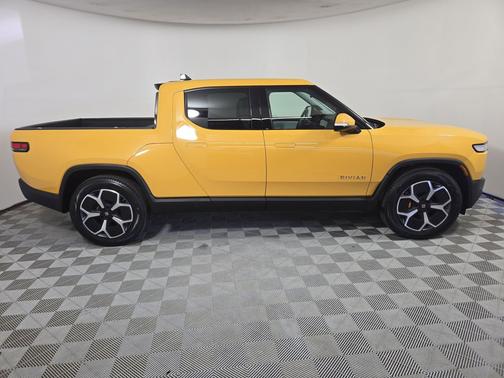 2022 Rivian R1T Adventure