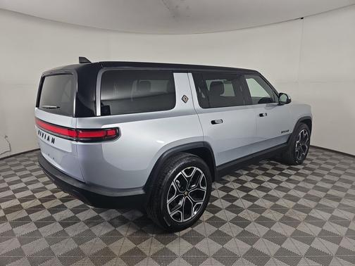LA Silver paint 2025 Rivian R1S Adventure trim
