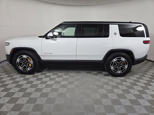 2022 Rivian R1S Launch Edition