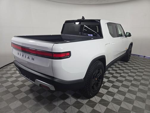 2023 Rivian R1T Adventure Quad Motor Large Pack