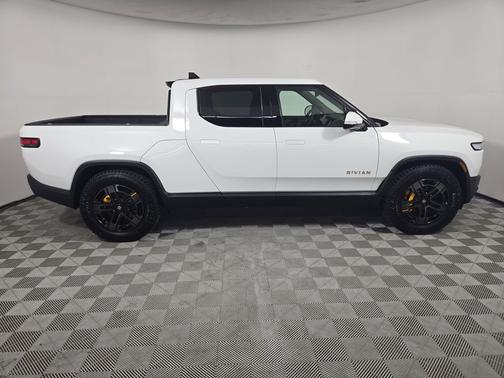 2023 Rivian R1T Adventure Quad Motor Large Pack