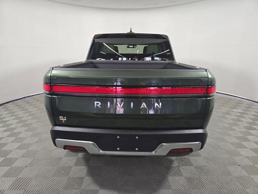 2023 Rivian R1T Adventure Quad Motor Large Pack
