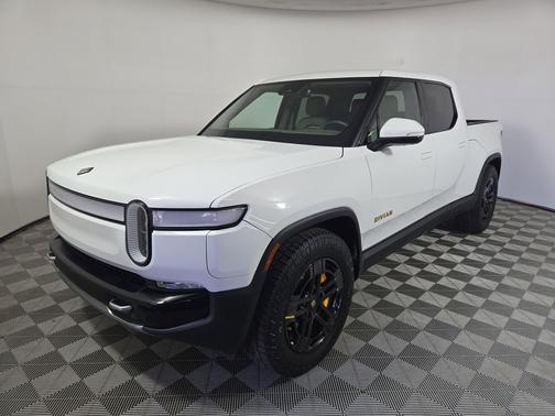 Glacier White 2024 Rivian R1T Launch Edition Quad Motor Large Pack