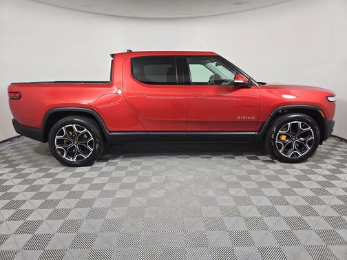 2023 Rivian R1T Adventure Quad Motor Large Pack