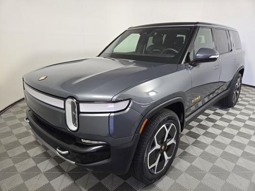 2024 Rivian R1S Adventure Quad Motor Large Pack