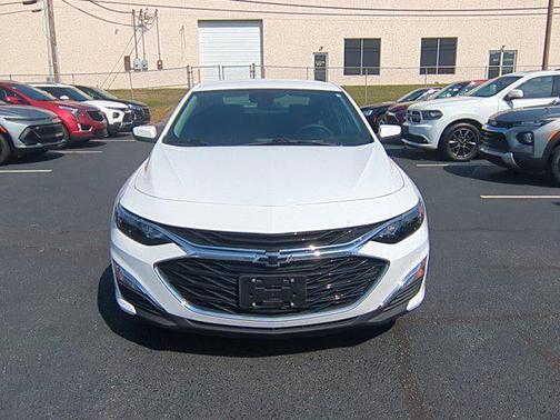 2024 Chevrolet Malibu FWD RS