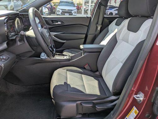 2024 Chevrolet Trax FWD 1RS