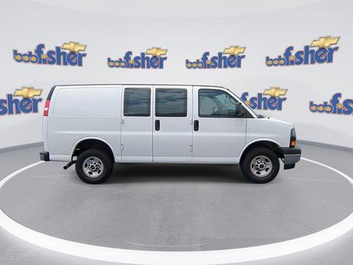 2023 GMC Savana 2500 Work Van