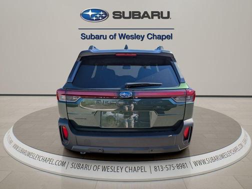 Deep Emerald Green 2026 Subaru Outback Limited