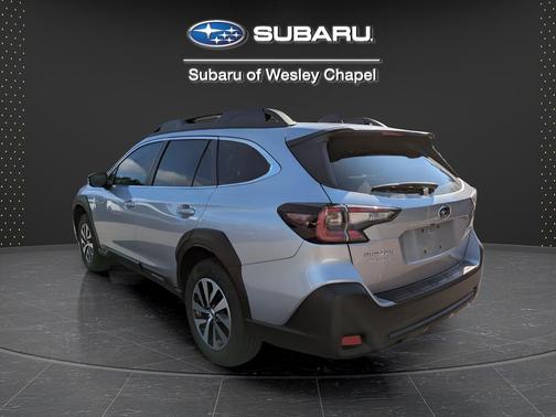 Ice Silver Metallic 2025 Subaru Outback Limited