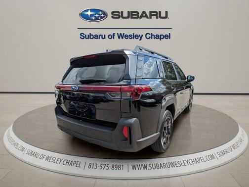 Crystal Black Silica 2026 Subaru Outback Limited