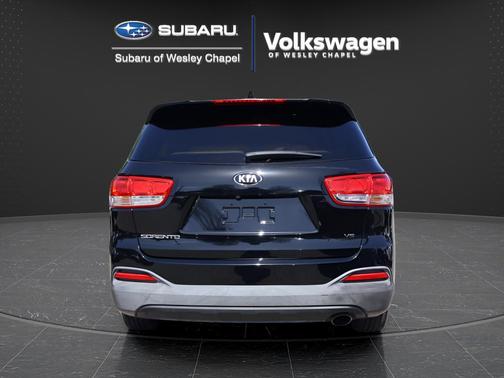 Ebony Black 2016 Kia Sorento LX