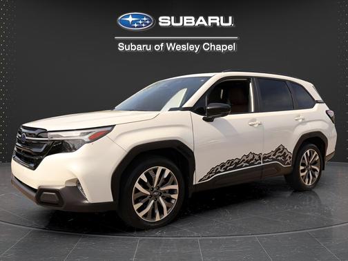 Crystal White Pearl 2025 Subaru Forester Touring
