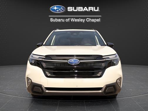 Crystal White Pearl 2025 Subaru Forester Touring