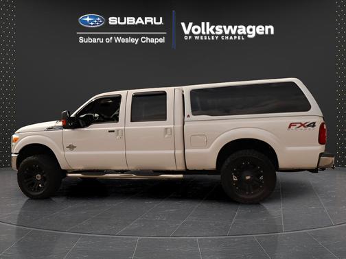 White Platinum Tri-Coat Metallic 2016 Ford F-250 Lariat