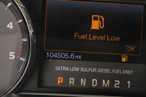White Platinum Tri-Coat Metallic 2016 Ford F-250 Lariat