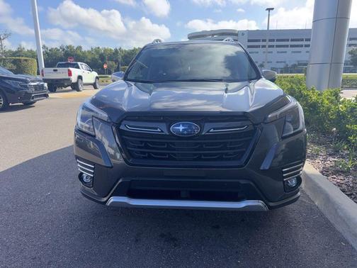 Magnetite Gray Metallic 2023 Subaru Forester Touring