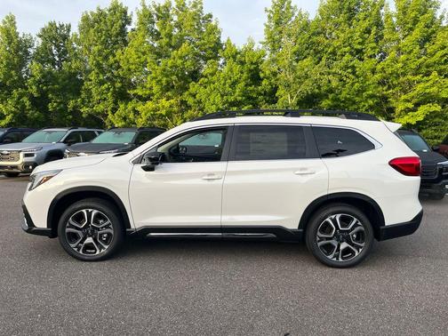 Crystal White Pearl 2026 Subaru Ascent Limited