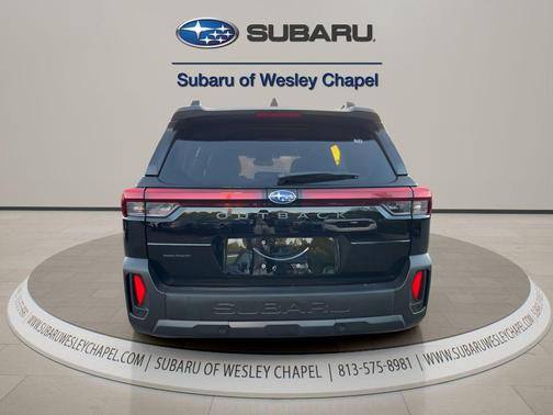 Black / Silver 2026 Subaru Outback Premium