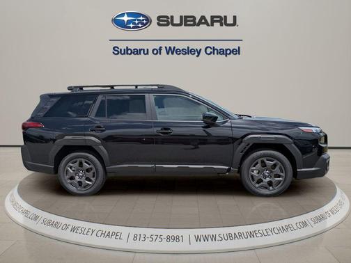 Black / Silver 2026 Subaru Outback Premium