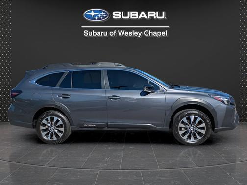 Magnetite Gray Metallic 2025 Subaru Outback Premium