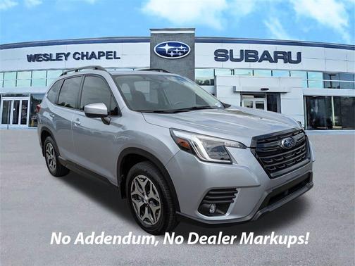2024 Subaru Forester Premium