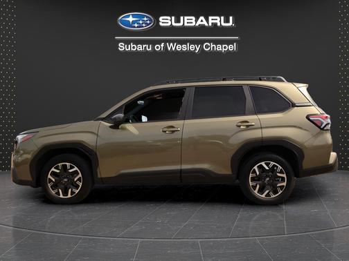 Autumn Green Metallic 2025 Subaru Forester Premium