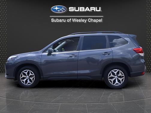 Magnetite Gray Metallic 2023 Subaru Forester Premium
