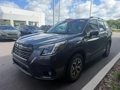Magnetite Gray Metallic 2023 Subaru Forester Premium