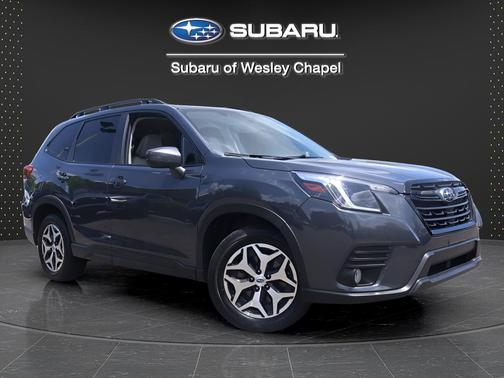 Magnetite Gray Metallic 2023 Subaru Forester Premium