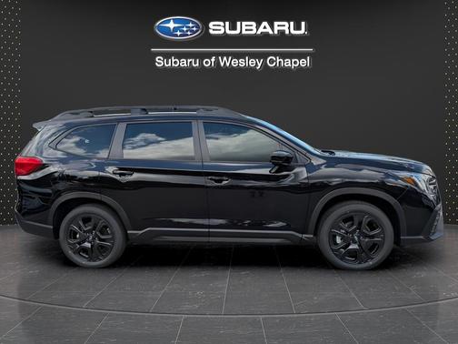 Crystal Black Silica 2025 Subaru Ascent Onyx Edition