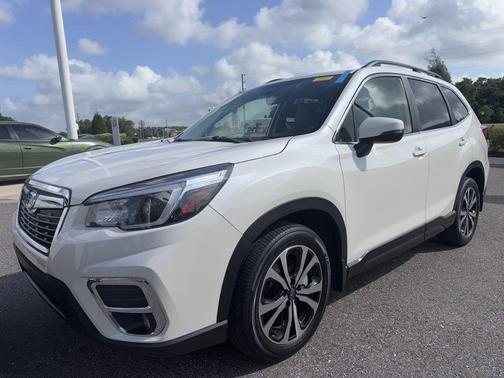 Crystal White Pearl 2021 Subaru Forester Limited